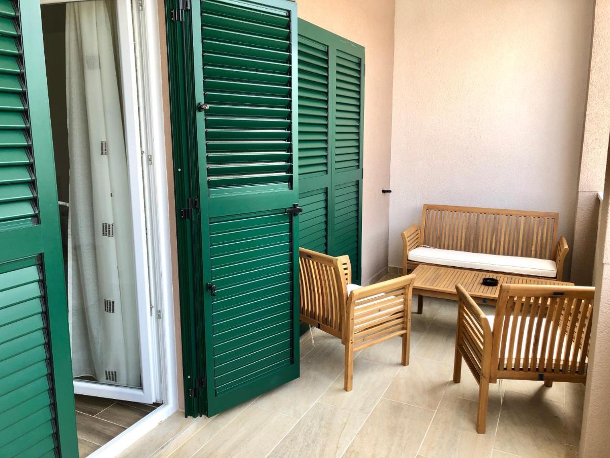 Apartments Dona Cres Exterior photo
